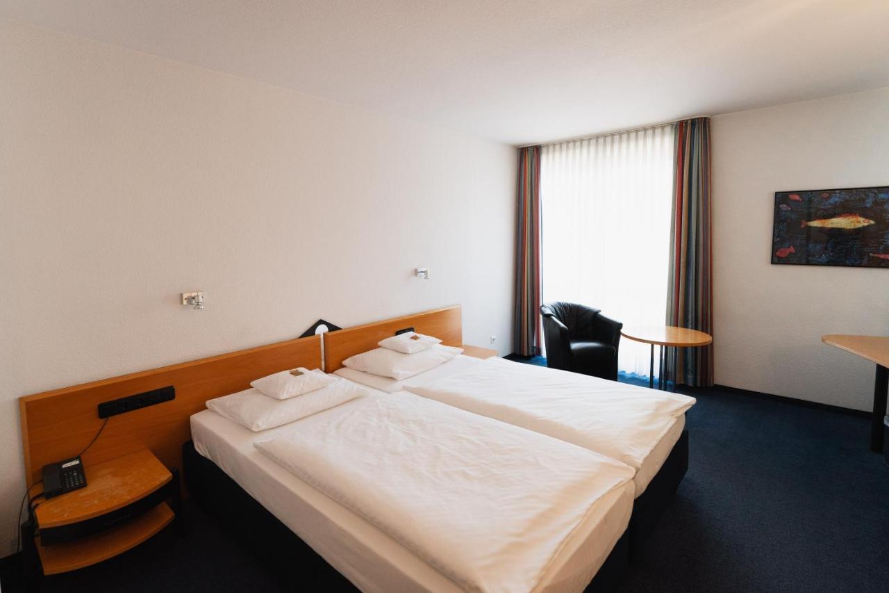 ארקלנץ Hotel Am Weiher מראה חיצוני תמונה