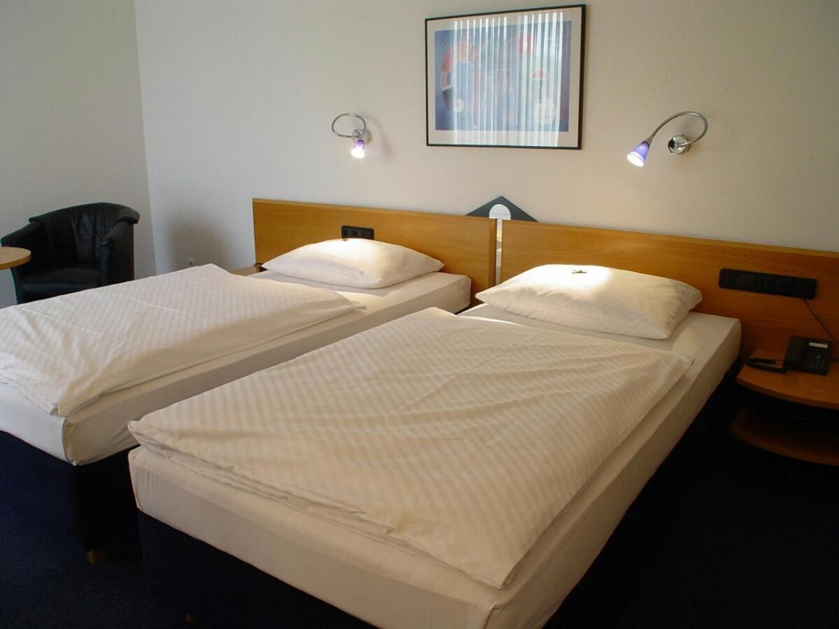 ארקלנץ Hotel Am Weiher מראה חיצוני תמונה