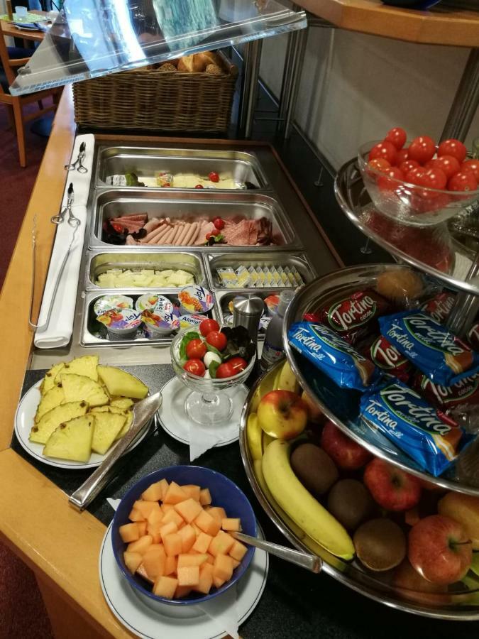 ארקלנץ Hotel Am Weiher מראה חיצוני תמונה